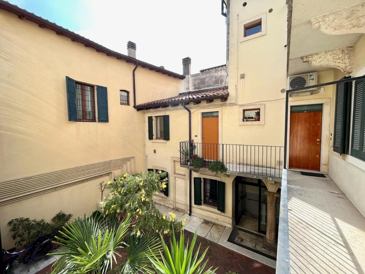 Il Balconcino Apartment Verona Ngoại thất bức ảnh
